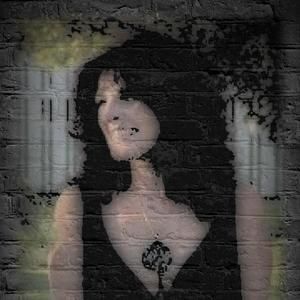 Meet your Posher, Toni